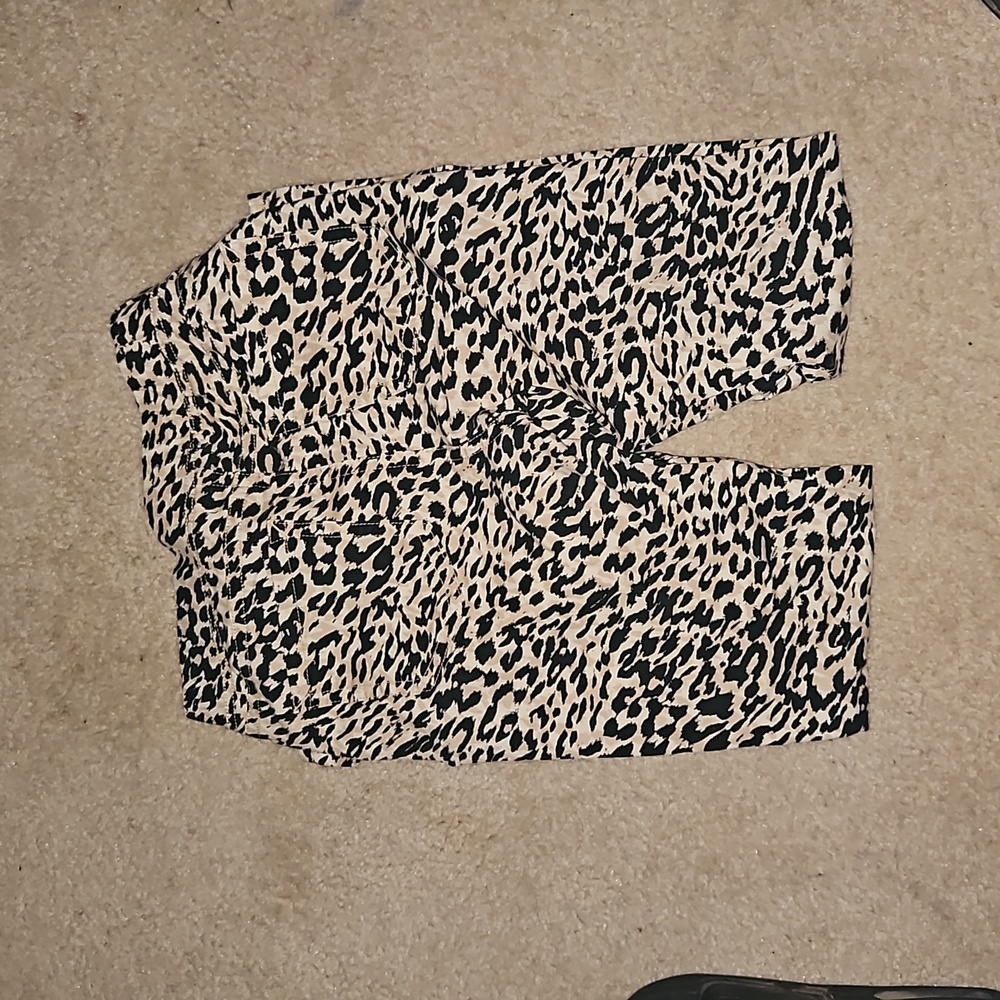Pants - Picture 2 of 3